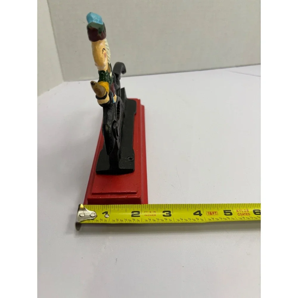 Vintage Cast Iron Soldier Nutcracker Mechanical Lever Action on Red‎ Wood Base